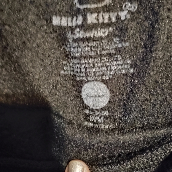 Hello Kitty Black Sweatshirt - Picture 4 of 4